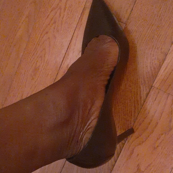 CLOSET clearance - Picture 5 of 6